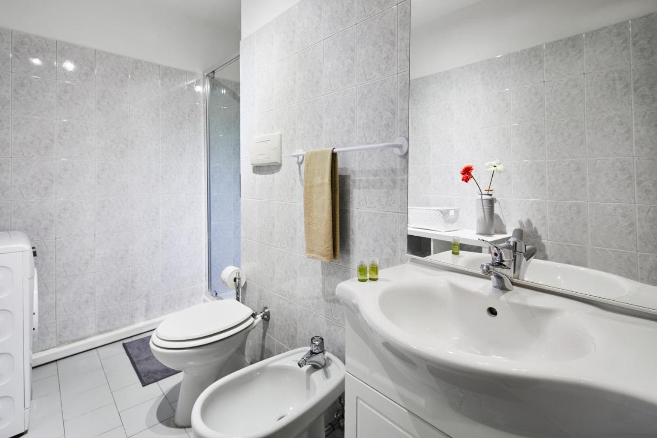 House Naviglio Grande 15 Minutes To Duomo Apartment Milan Exterior photo